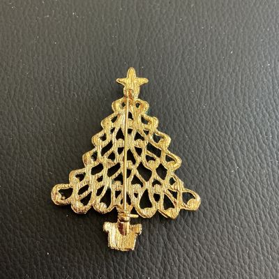 Vintage Christmas fashion Brooch