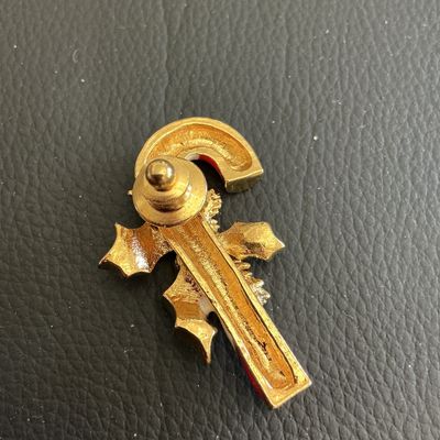 Beautiful Vintage Christmas fashion pin