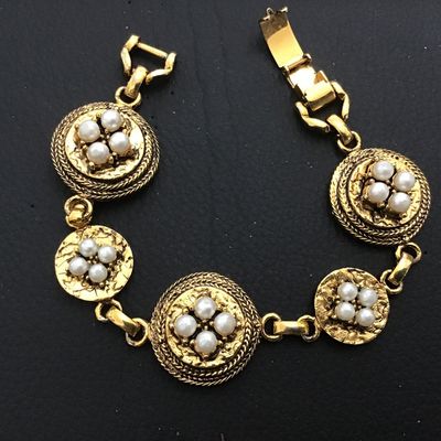 Bergere Signed Vintage Bracelet Antique Gold atone Ornate