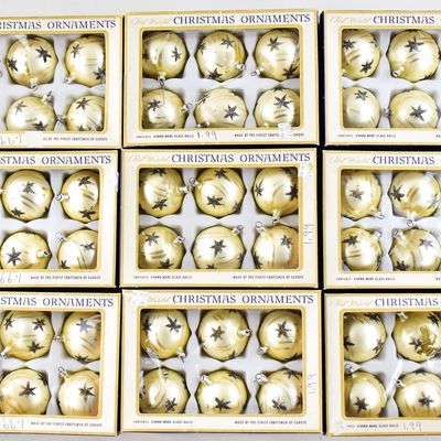 Sale Photo Thumbnail #164: 8 BOXES OF COLUBIA "OLD WORLD" CHRISTMAS ORNAMENTS