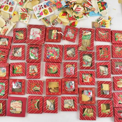 Sale Photo Thumbnail #154: DENNISON CHRISTMAS SEALS & GIFT STICKERS