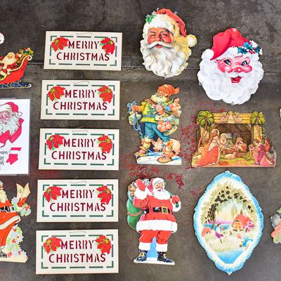 Sale Photo Thumbnail #193: DIE CUT CHRISTMAS DECORATION COLLECTION