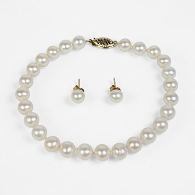 Pearl Bracelet & Earrings W/ 10K Gold Clasp