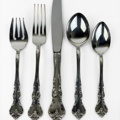 (101pc) Reed & Barton "Savannah" Sterling Flatware Set