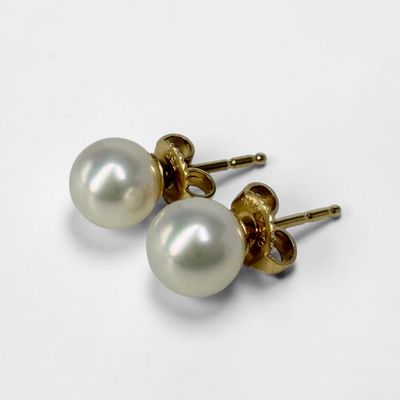 Mikimoto 18K Yellow Gold Pearl Earrings