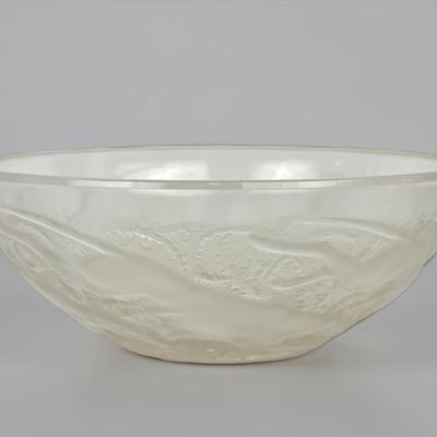 R. Lalique "Chiens" Glass Bowl