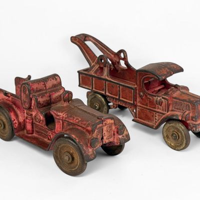 Sale Photo Thumbnail #154: (2) Antique Cast Iron Toy Cars (E)