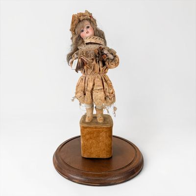 Sale Photo Thumbnail #114: Leopold Lambert & Jumeau "Little Girl" Musical Automaton