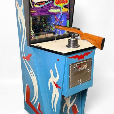 1969 Williams "Spooks" Upright Gallery Gun Arcade Game