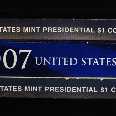 Sale Photo Thumbnail #275: 2007 PROOF SET & 2008 PRESIDENTIAL $1 PROOF SET