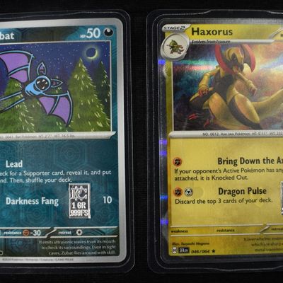Sale Photo Thumbnail #399: (2) 1 GR SILVER POKEMON CARDS