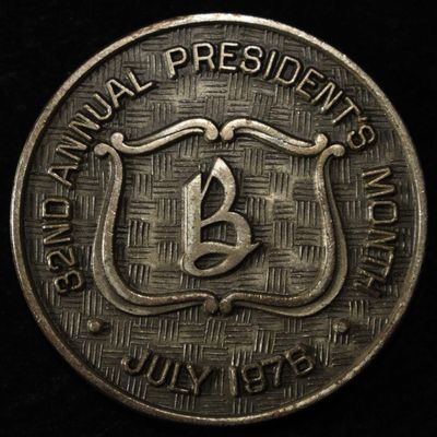Sale Photo Thumbnail #404: 32ND ANNUAL PRESIDENTS APPROX 1 OZ 92.5% SILVER