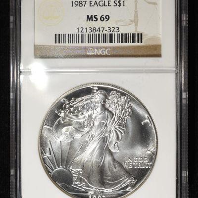 1987 AMERICAN SILVER EAGLE NGC MS69