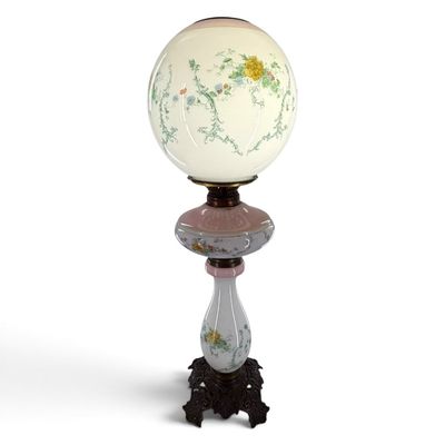 Sale Photo Thumbnail #135: Victorian Floral Glass Parlor Lamp