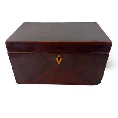Sale Photo Thumbnail #162: Regency Mahogany Two-Compartment Tea Caddy