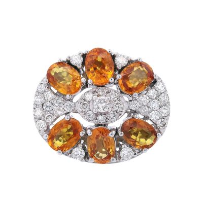 Sale Photo Thumbnail #448: Vintage 18kt white Gold Ring with yellow Sapphires & Diamonds