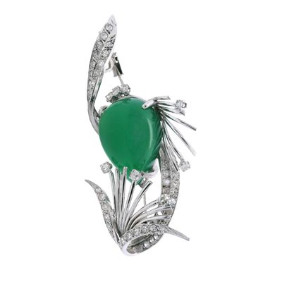 Sale Photo Thumbnail #454: Retro Platinum Brooch with Chrysoprase & Diamonds
