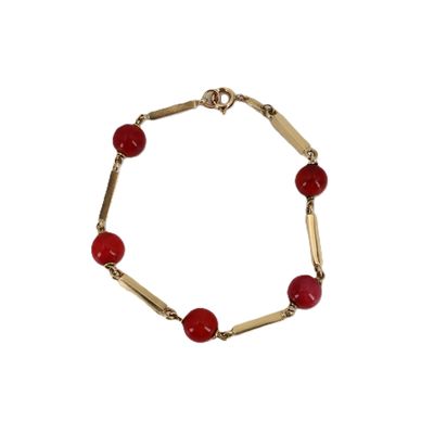 Sale Photo Thumbnail #374: 18kt yellow Gold Bracelet with Corals