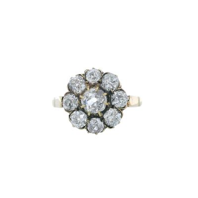 Sale Photo Thumbnail #236: Antique 18K Yellow Gold Cluster Ring with 2.50 CTW in Diamonds