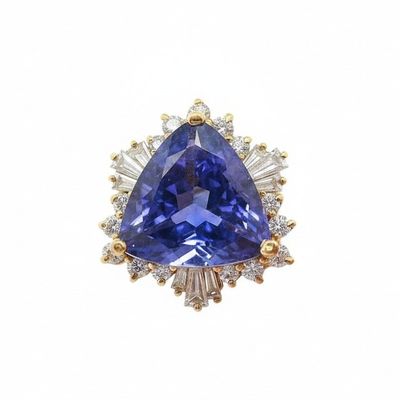 18K Yellow Gold Ring with 8.20 CTW in Tanzanite & Diamonds