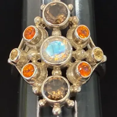 Sale Photo Thumbnail #30