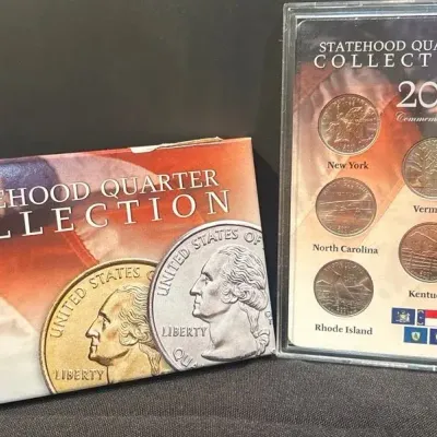 2001 Statehood Quarter Collection Commemorative Set with Original Box & Display Case