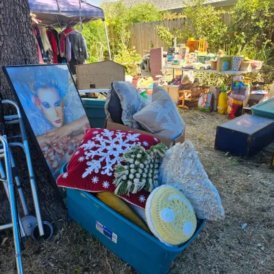 Estate sale photo