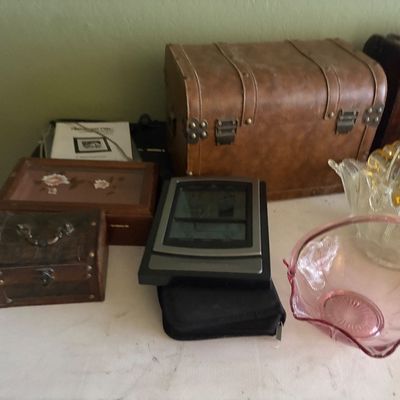Sale Photo Thumbnail #131