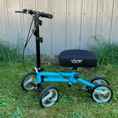 Steerable Knee Scooter 