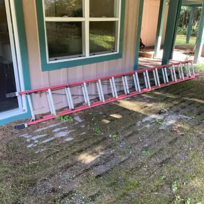Werner 28' Extension Ladder 