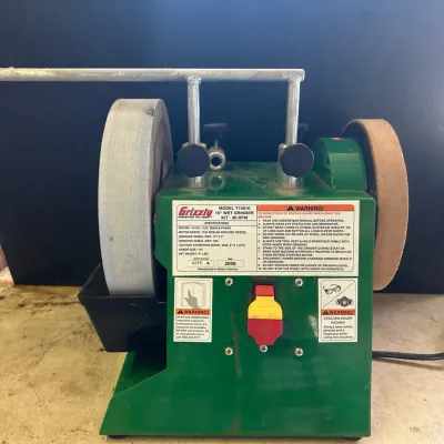 Grizzly 10" Wet Grinder 