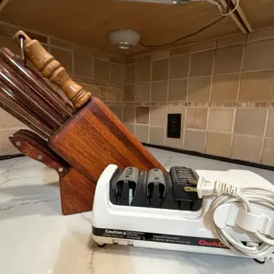 Knives and Knife Sharpener 