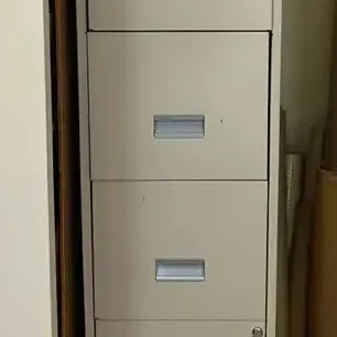 Metal Filing Cabinet 