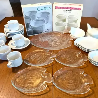 ACF Italy porcelain cups, Glass Fish Plates & Other Kitchen Items