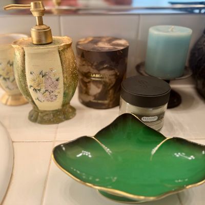 Sale Photo Thumbnail #60