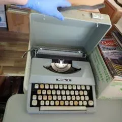 Sale Photo Thumbnail #14