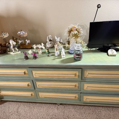 Sale Photo Thumbnail #36