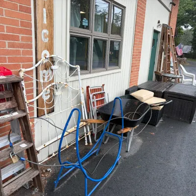 Estate sale photo