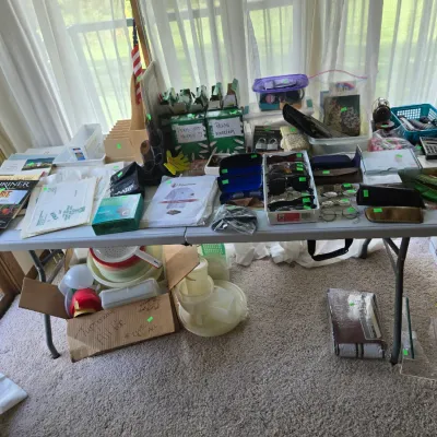 Sale Photo Thumbnail #34