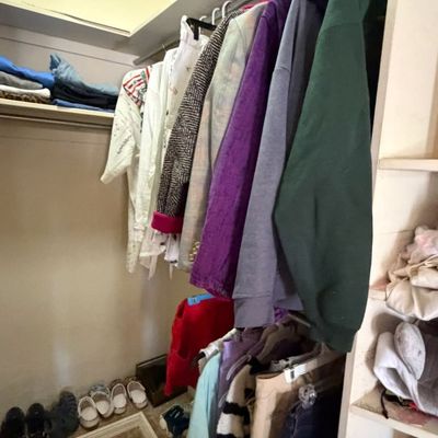 Sale Photo Thumbnail #129