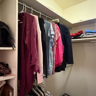Sale Photo Thumbnail #126