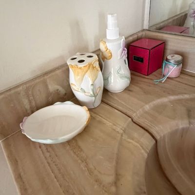 Sale Photo Thumbnail #132