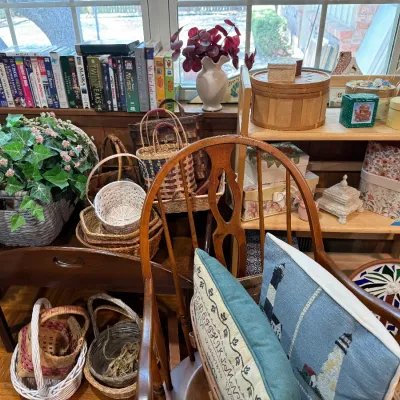 Sale Photo Thumbnail #70: baskets boxes books pillows