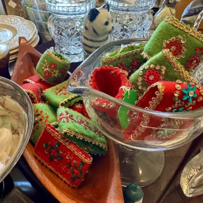 Sale Photo Thumbnail #41: vintage handmade beaded christmas napkin rings