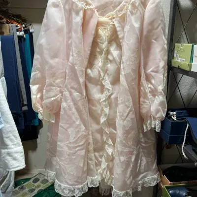 Sale Photo Thumbnail #67: vintage night gown and robe set