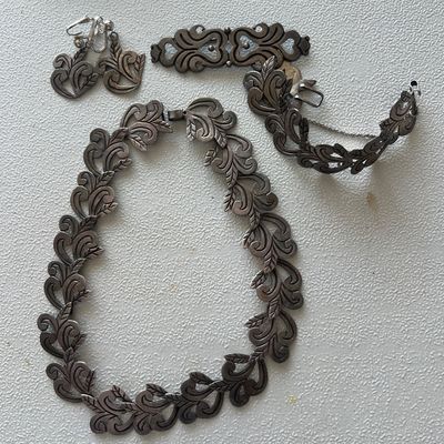 Sale Photo Thumbnail #154