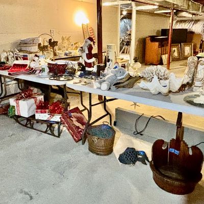 Estate sale photo