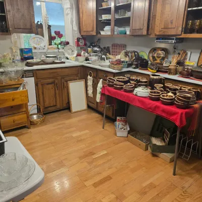 Sale Photo Thumbnail #112