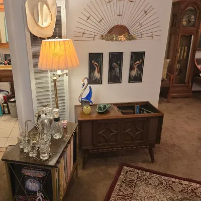 Sale Photo Thumbnail #125