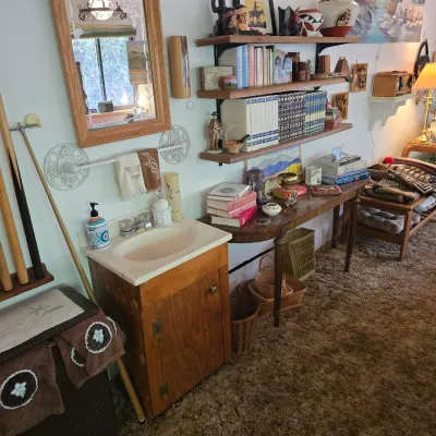 Sale Photo Thumbnail #45